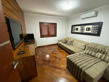 Casa com 3 dormitórios à venda, 520 m² - Jardim Claúdia - São José do Rio Pardo/SP