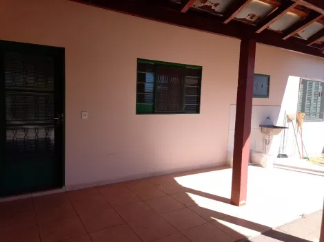 Casa à venda, 01 dormitório, 01 vaga, Jardim Riachuelo - Mococa (SP).