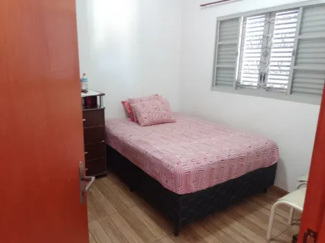 Casa à venda, 04 dormitórios, 02 vagas, Jardim Nova Mococa - Mococa (SP).