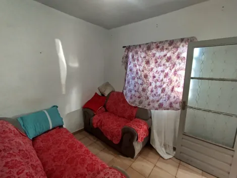 Casa à venda, 03 dormitórios, 01 vaga, Vila Carvalho - Mococa (SP).